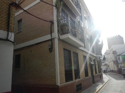 Venta de piso en calle Rodríguez de la Borbolla de 3 habitaciones y 96 m²