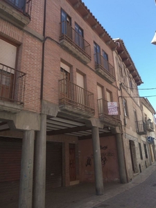 Venta de piso en calle San Anton de 5 habitaciones con terraza y balcón