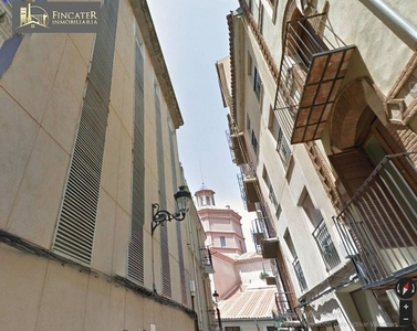 Venta de piso en Centro - Teruel de 2 habitaciones con calefacción