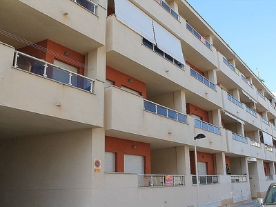 Venta de piso en Ondara de 2 habitaciones con terraza y ascensor