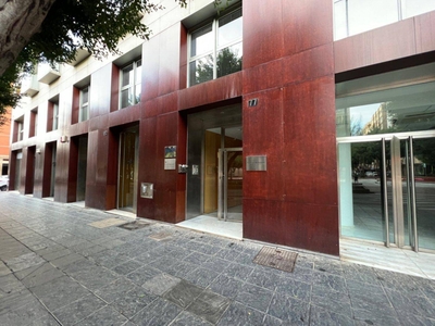 Venta Piso Almería. Piso de cuatro habitaciones Segunda planta
