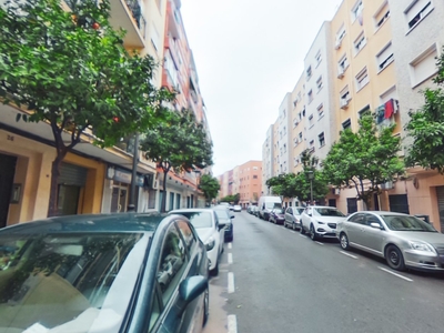 Vivienda en C/ San Juan de la Peña - Valencia -