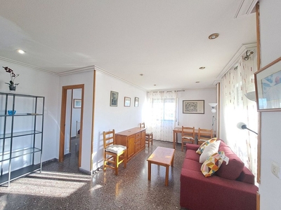 Alquiler de piso en El Puntal de 2 habitaciones con garaje y muebles
