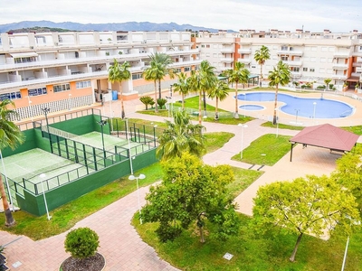 Ático en alquiler en avenida Mediterrani de 2 habitaciones con terraza y piscina