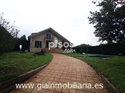 Chalet en venta en Angoares