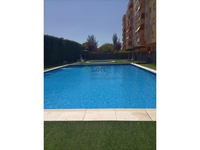 Venta de piso con piscina en Huerta Rosales-Valdepasillas (Badajoz), Valdepasillas