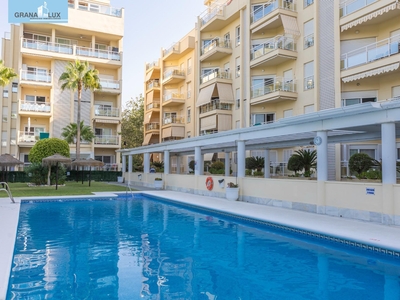 Venta de piso con piscina y terraza en Pueblo Nuevo-Las Ventillas (Motril), Playa De Poniente