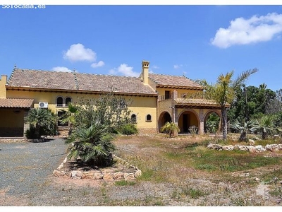 Villa en Venta en Castrillo de Murcia, Murcia