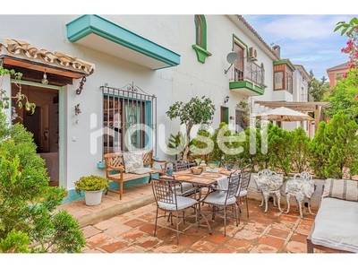 Casa en venta de 110 m² en Avenida de las Lomas, 29689 Estepona (Málaga)