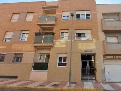 Piso en venta en CALLE ALBOLODUY, PORTAL II, ROQUETAS DE MAR