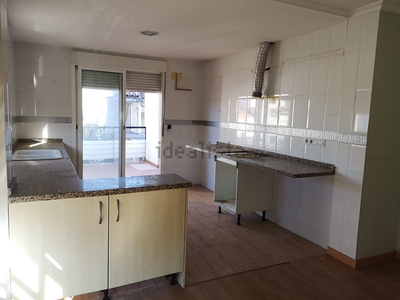 Piso en venta en Joanot martorell