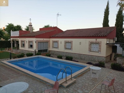 Casa en Alcalá de Guadaira