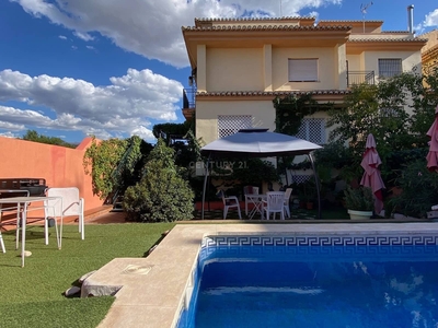 Casa en venta en Ogíjares, Granada
