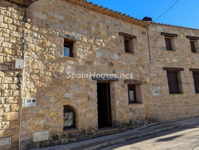 Casa pareada en venta en Horta de Sant Joan