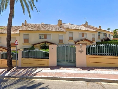 Chalet en venta en Parque de la Paloma, Benalmádena, Málaga