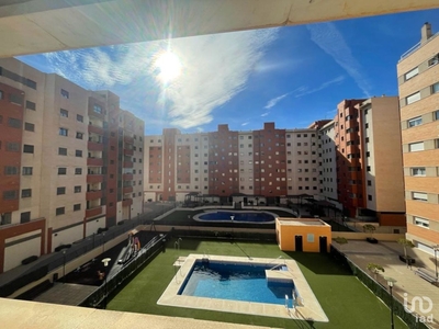 Piso 3 habitaciones de 120 m² en Málaga (29004)