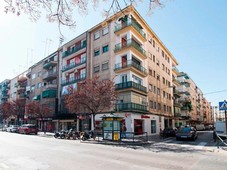 Venta Piso Granada. A reformar primera planta con terraza
