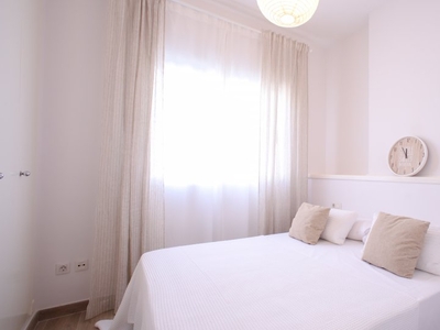 Apartamento de 2 dormitorios en alquiler en Ruzafa, Valencia
