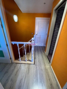 Ático atico dúplex en Juncal, 3 dormitorios, 2 baños, aseo y terraza!!! en Torrejón de Ardoz