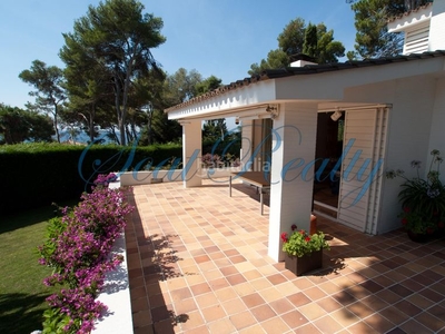 Casa en calle carrer ildefons cerdà en Torre Valentina-Mas Vilar de La Mutxada-Treumal Sant Antoni de Calonge