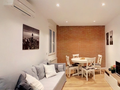 Moderno apartamento de 2 dormitorios en alquiler en Malasaña, Madrid