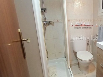 Piso en venta , con 63 m2, 2 habitaciones y 1 baños y ascensor. en Barcelona