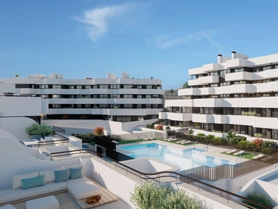 Apartamento en venta en Huerta Nueva, Estepona, Málaga