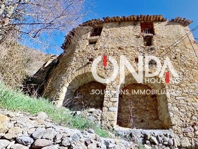 Casa con terreno en Salàs de Pallars