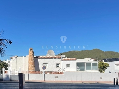 Casa en venta en La Siesta, Santa Eulalia / Santa Eularia, Ibiza