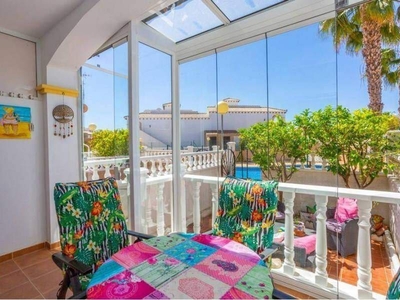 Casa en venta en Los Balcones, Alicante