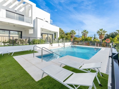 Casa en venta en New Golden Mile, Estepona, Málaga