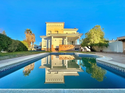 Casa en venta en Ogíjares, Granada