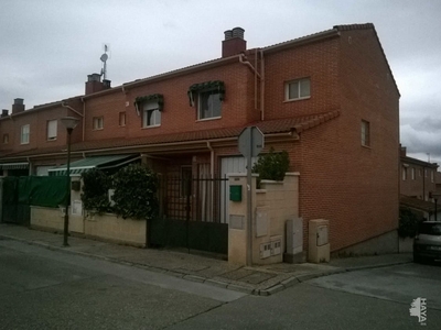 Chalet adosado en venta en Calle Miguel Hernandez, 47320, Tudela De Duero (Valladolid)