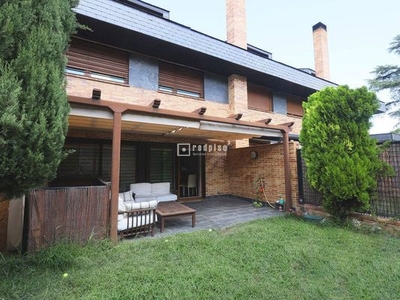 Chalet en alquiler en Zona Estación, Pozuelo de Alarcón, Madrid