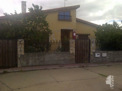 Chalet independiente en venta en Camino Atarrubio, Planta Baj, 47500, Nava Del Rey (Valladolid)