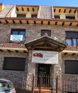 Garaje en venta enpaseo de la ermita, 3,pedrezuela,madrid