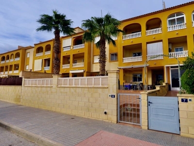 Piso en venta en Villamartin, Orihuela, Alicante