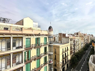Apartamento de alquiler en C/ Gran de Gracia, Vila de Gràcia