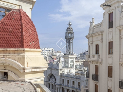 Ático de 155m² con 20m² terraza en alquiler en Sant Francesc