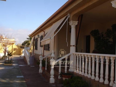Casa con terreno en Córdoba