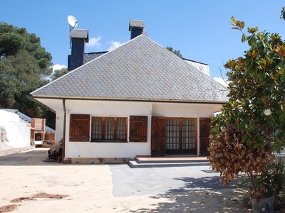 Casa o chalet en venta en Carrer el Bosc, Sant Fost de Campsentelles