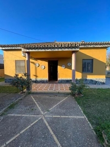 Chalet en Alcalá de Guadaira