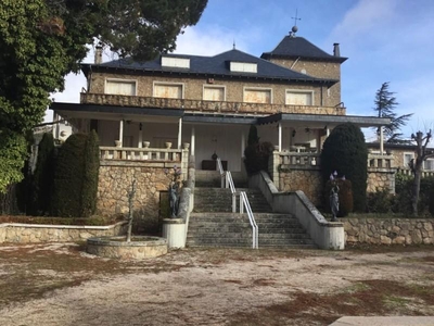 Chalet en Miraflores de la Sierra