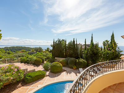 Preciosa villa mediterránea con vistas panorámicas