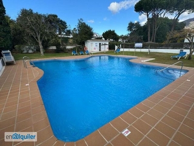 Alquiler casa amueblada piscina Nueva andalucía