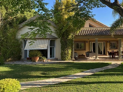 VILLA VICTORIA, lugar idilico para vacacionar