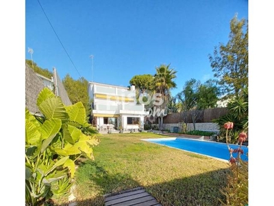 Chalet en venta en Garraf