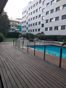 Piso con piscina comunitaria en La Plana Esplugues de Llobregat