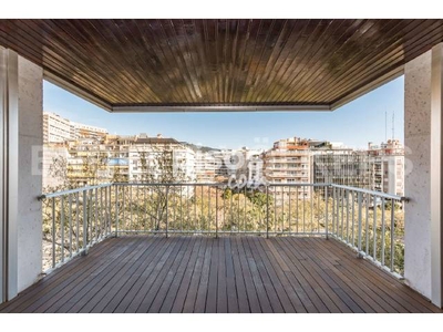 Piso en venta en Avinguda Diagonal, cerca de Avinguda de Sarrià