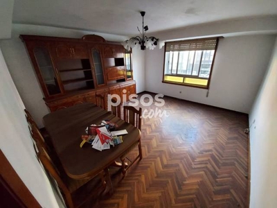 Piso en venta en Calle de Saavedra Meneses en Betanzos por 72.900 €